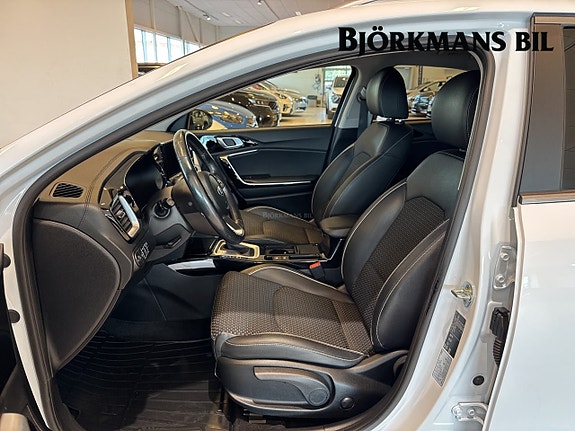 Kia XCeed 8 of 14