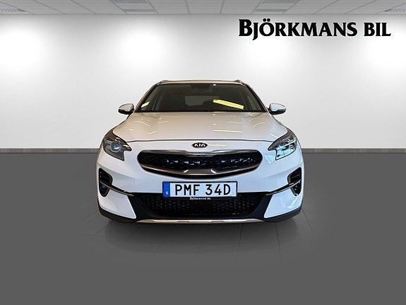 Kia XCeed 2 of 14
