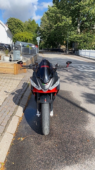 Aprilia Tuono 660 (A2) 3 of 7