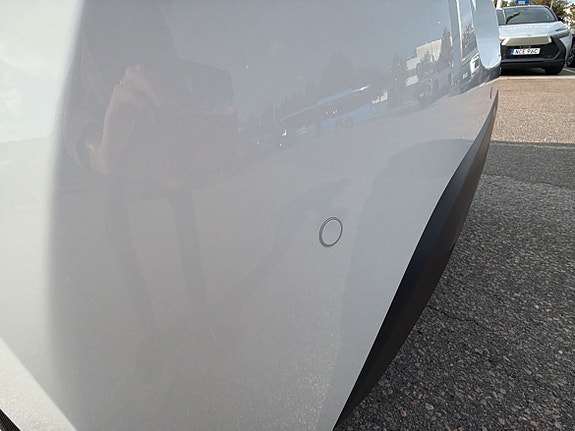 Toyota Yaris 16 of 26
