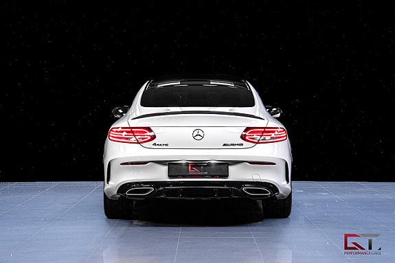 Mercedes-Benz C200 6 of 16