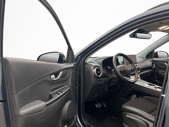 Hyundai Kona 10 of 30