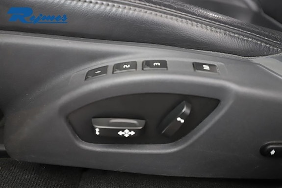 Volvo XC60 7 of 26