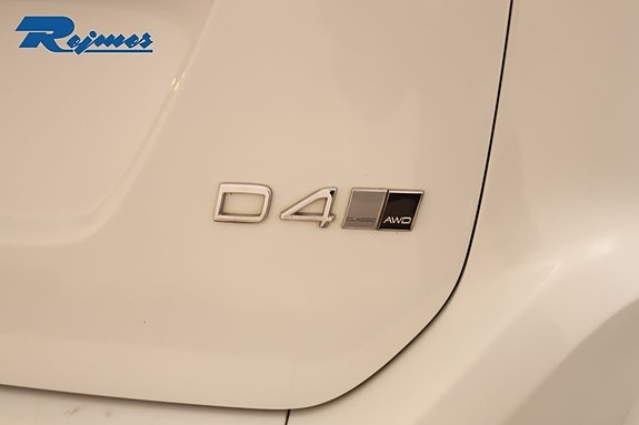 Volvo XC60 17 of 26