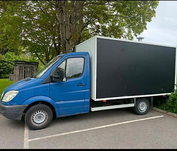 Mercedes-Benz Sprinter 311 2 of 6