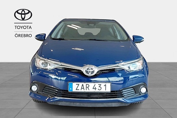 Toyota Auris 6 of 11