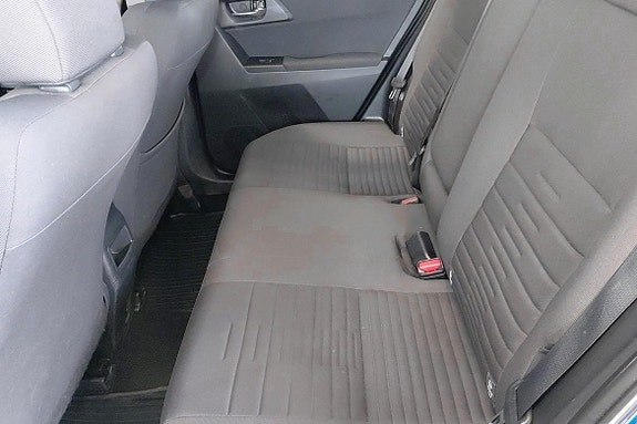 Toyota Auris 8 of 11