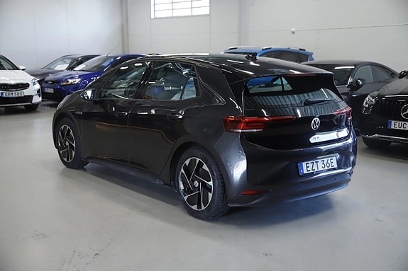 Volkswagen ID.3 4 of 14