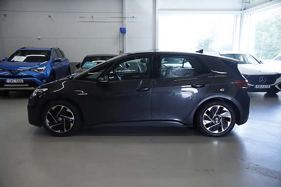 Volkswagen ID.3 3 of 14