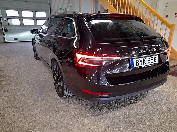 Skoda Superb 3 of 7