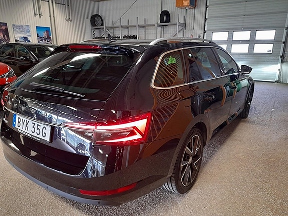 Skoda Superb 4 of 7