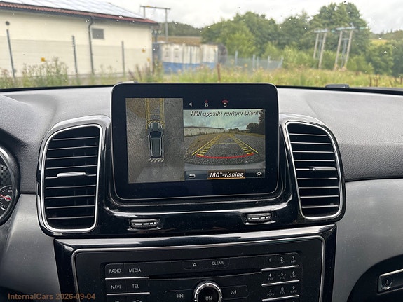 Mercedes-Benz GLE350 de 14 of 21