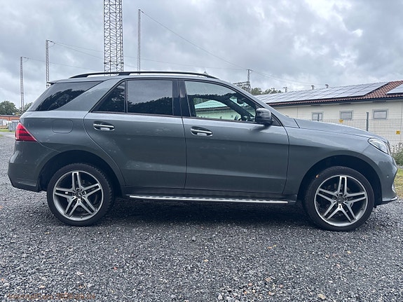 Mercedes-Benz GLE350 de 4 of 21
