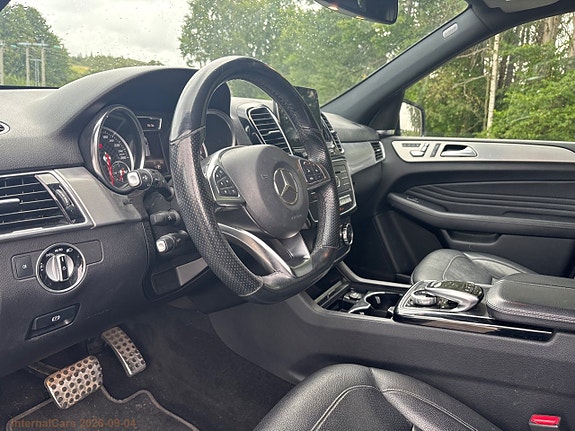 Mercedes-Benz GLE350 de 15 of 21