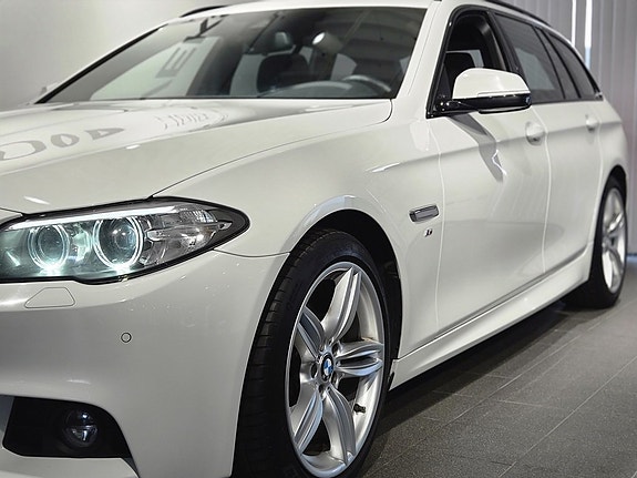 BMW 520d 4 of 21