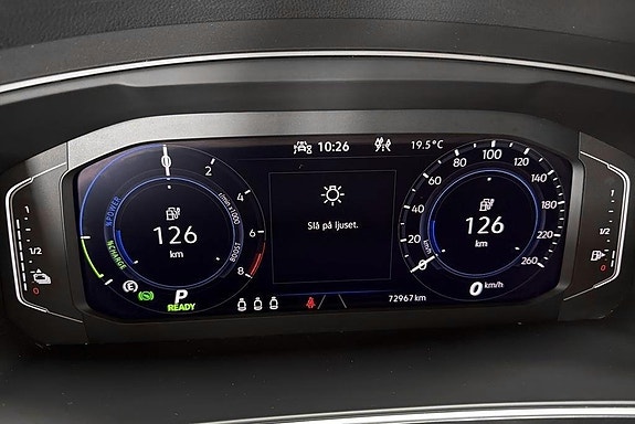 Volkswagen Tiguan 10 of 24