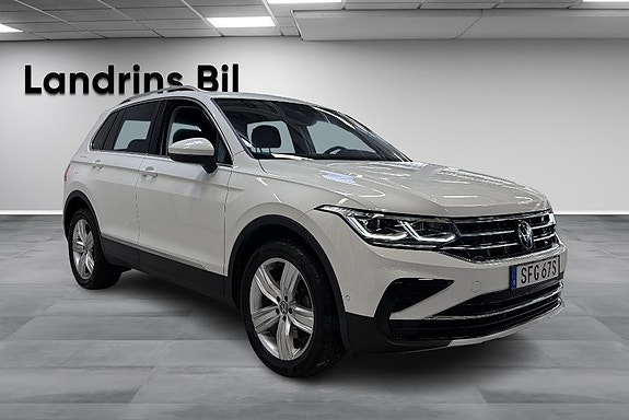 Volkswagen Tiguan 3 of 24
