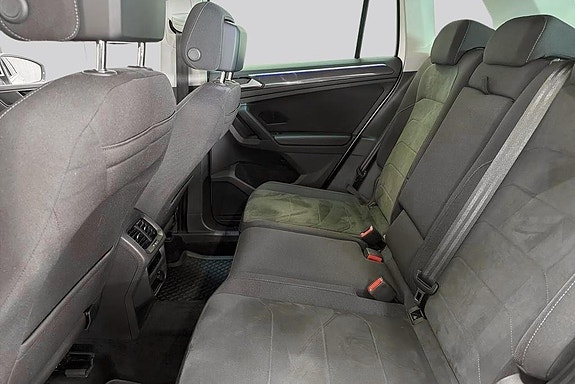Volkswagen Tiguan 9 of 24