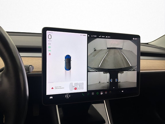 Tesla Model 3 16 of 30