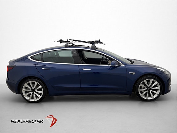 Tesla Model 3 8 of 30
