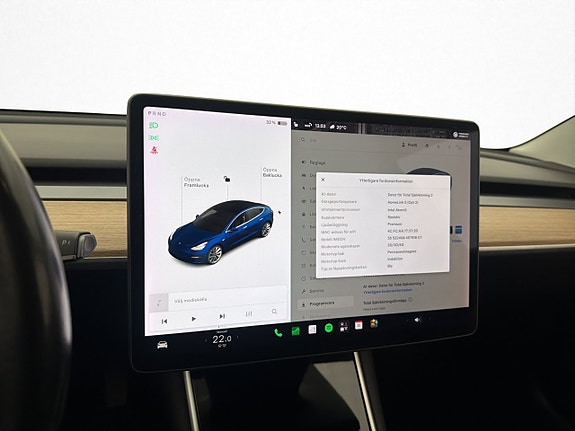 Tesla Model 3 27 of 30
