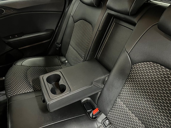 Kia Ceed 25 of 27