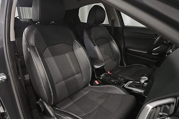 Kia XCeed 7 of 12
