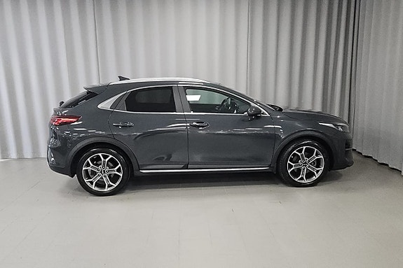 Kia XCeed 4 of 12