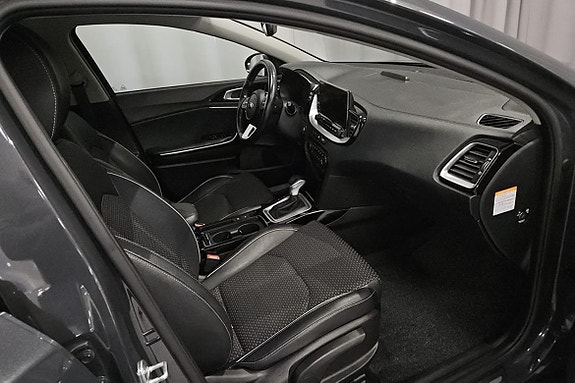 Kia XCeed 6 of 12
