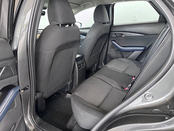 Mazda CX-30 9 of 18