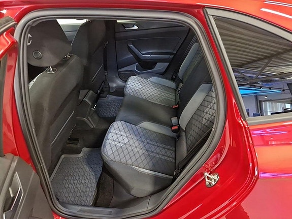 Volkswagen Taigo 12 of 17