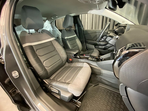 Citroen C4 X 8 of 30