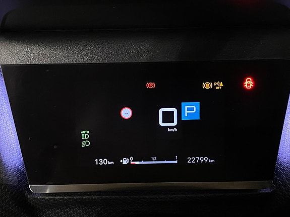 Citroen C4 X 9 of 30