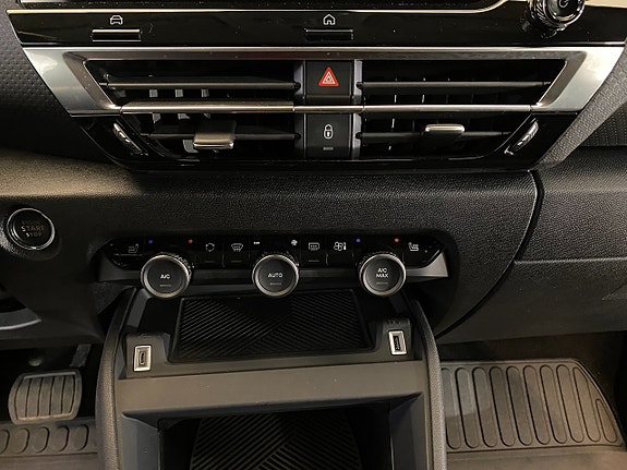 Citroen C4 X 30 of 30