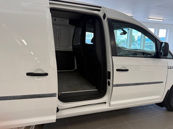 Volkswagen Caddy 12 of 23