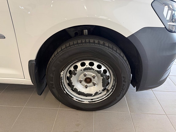 Volkswagen Caddy 19 of 23