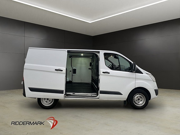 Ford Transit Custom 9 of 28