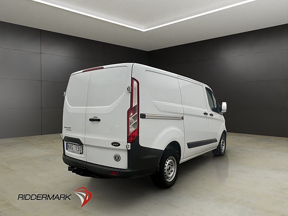 Ford Transit Custom 8 of 28