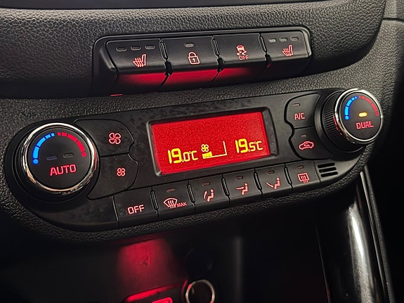 Kia Ceed 21 of 28