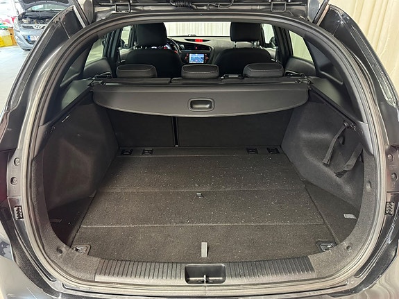Kia Ceed 28 of 28