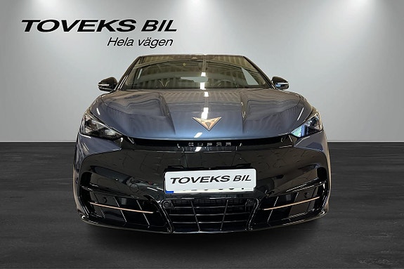 Cupra Tavascan 5 of 24