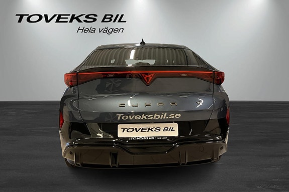 Cupra Tavascan 4 of 24