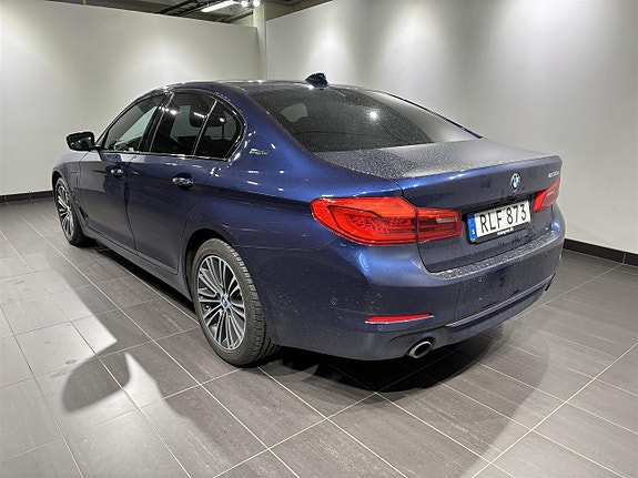 BMW 530e 2 of 2