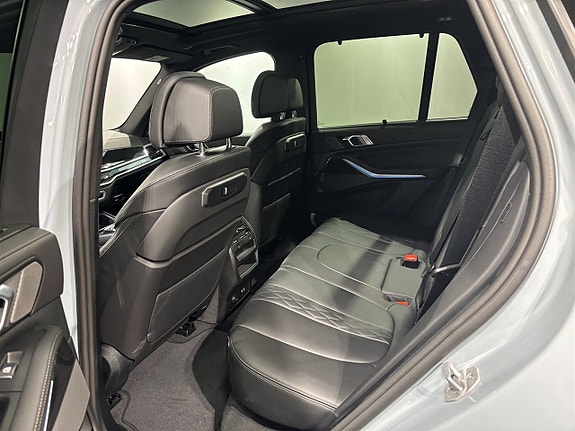 BMW X5 4 of 7
