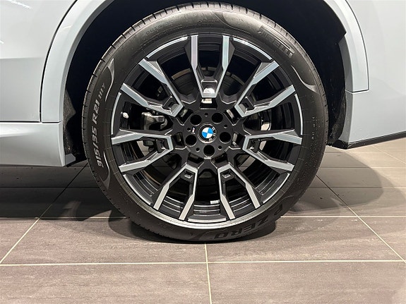 BMW X5 7 of 7