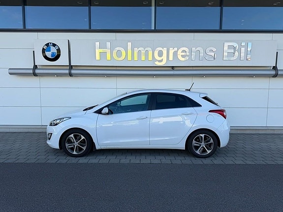 Hyundai i30 2 of 4