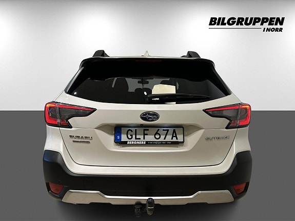 Subaru Outback 5 of 16