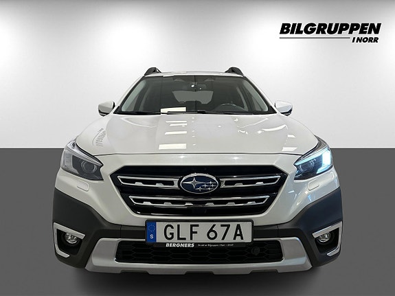 Subaru Outback 2 of 16