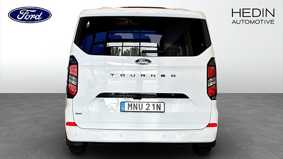 Ford Custom Tourneo 7 of 12