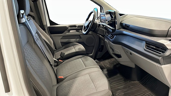 Ford Custom Tourneo 3 of 12